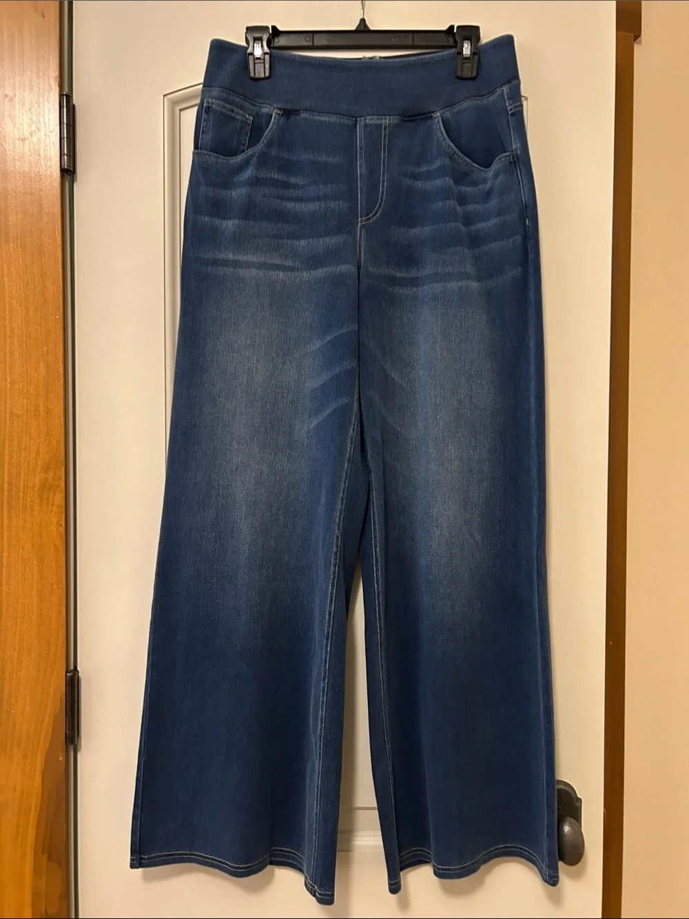 HALARA Wide-Leg Wide Waist Jeans in Dark Blue. Soft & Stretchy Fabric